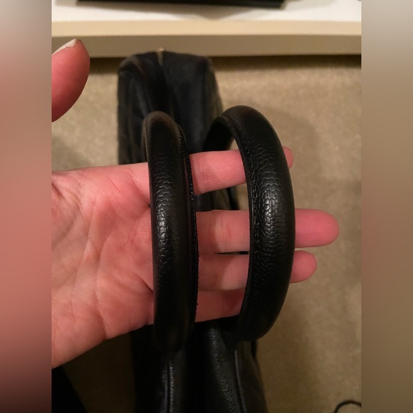 Authentic Chanel caviar bowler bag black - Picture 4 of 11